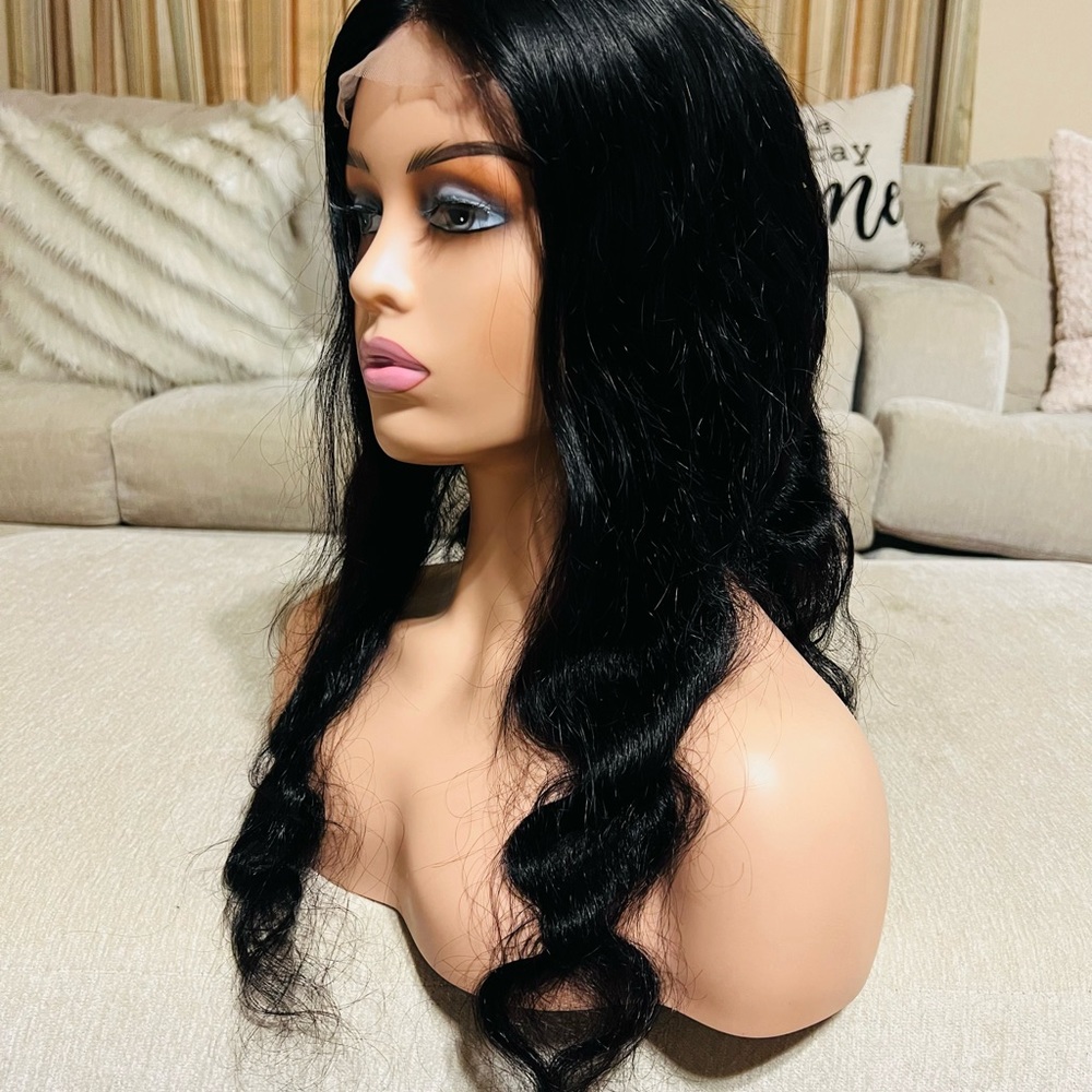 Wig - Picture 10 of 10